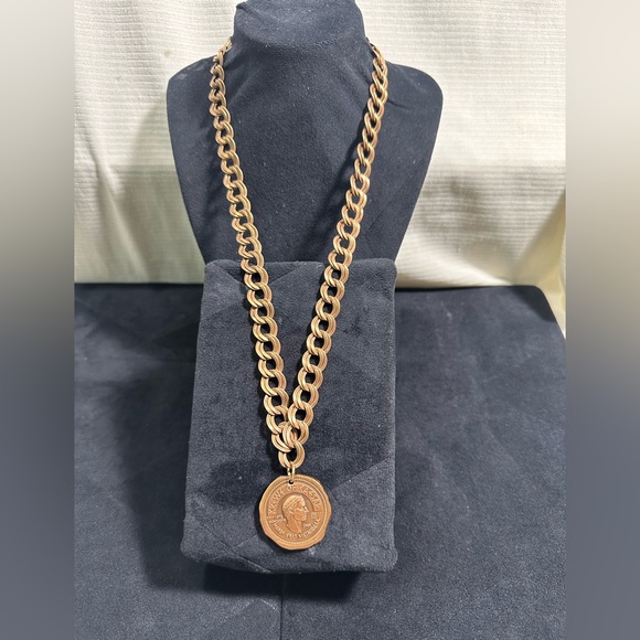 Vtg: 1978 Brass & Copper CAESAR Coin Necklace - Picture 3 of 8